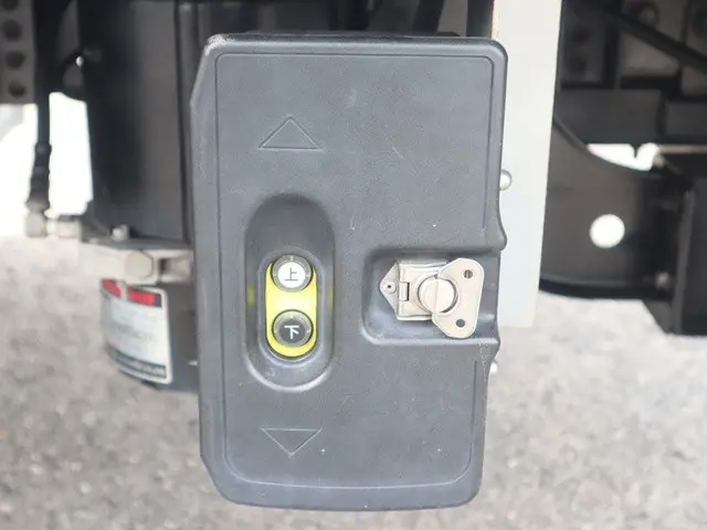 トヨタ ダイナ TKG-XZU710(2WD)の写真16