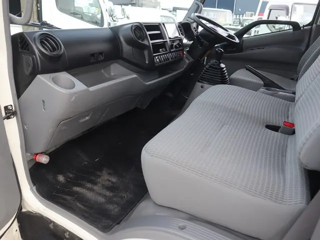 トヨタ ダイナ TKG-XZU710(2WD)の写真36