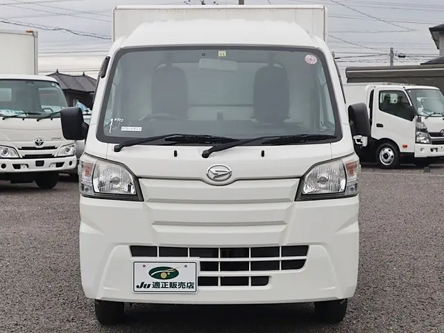 ダイハツ ハイゼットトラック EBD-S500P(2WD)の写真3