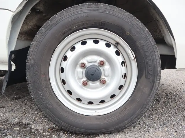 ダイハツ ハイゼットトラック EBD-S500P(2WD)の写真25