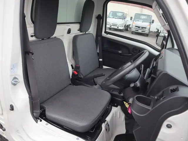 ダイハツ ハイゼットトラック EBD-S500P(2WD)の写真34
