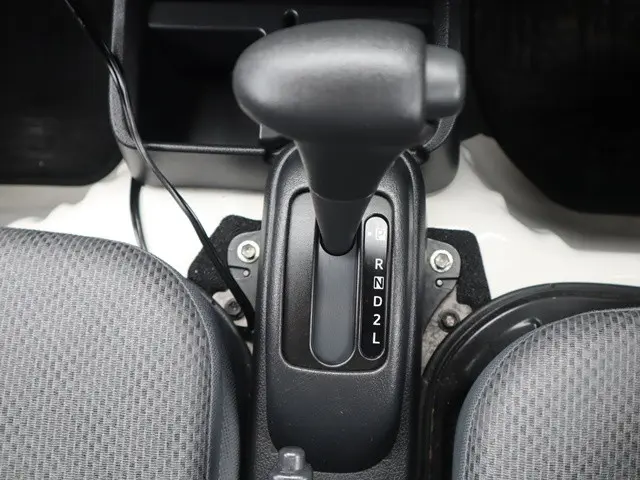 ダイハツ ハイゼットトラック EBD-S500P(2WD)の写真38