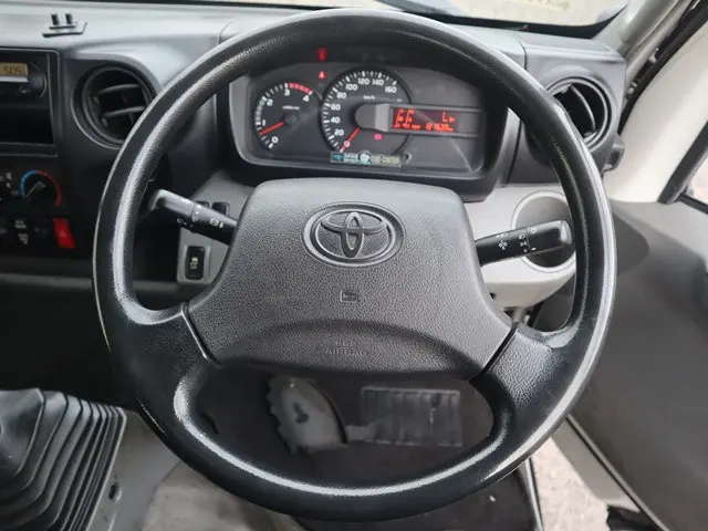 トヨタ トヨエース TKG-XZU722(2WD)の写真32