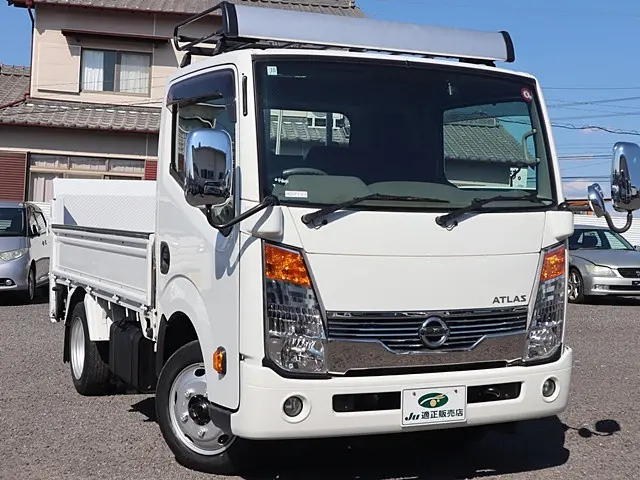 日産 アトラス SKG-TZ2F24(2WD)の写真4