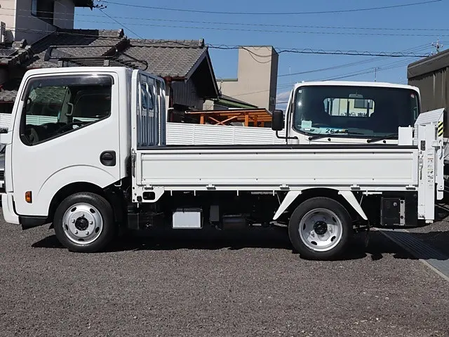 日産 アトラス SKG-TZ2F24(2WD)の写真9