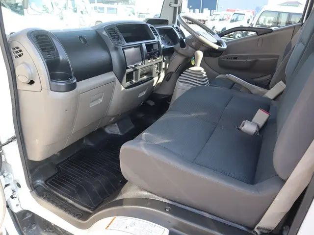 日産 アトラス SKG-TZ2F24(2WD)の写真34