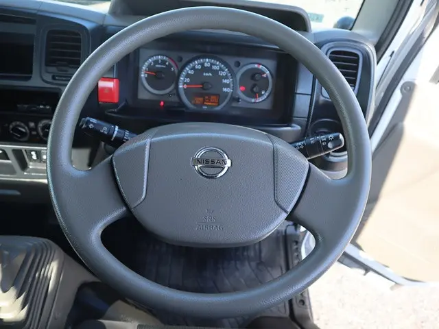 日産 アトラス SKG-TZ2F24(2WD)の写真36