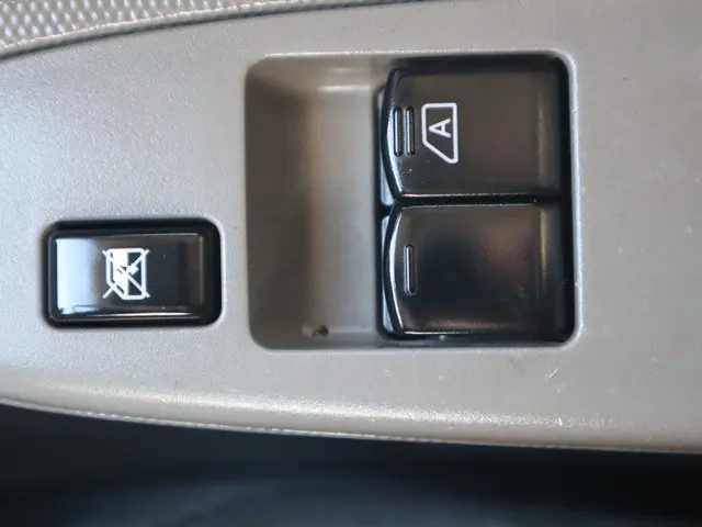 日産 アトラス SKG-TZ2F24(2WD)の写真41