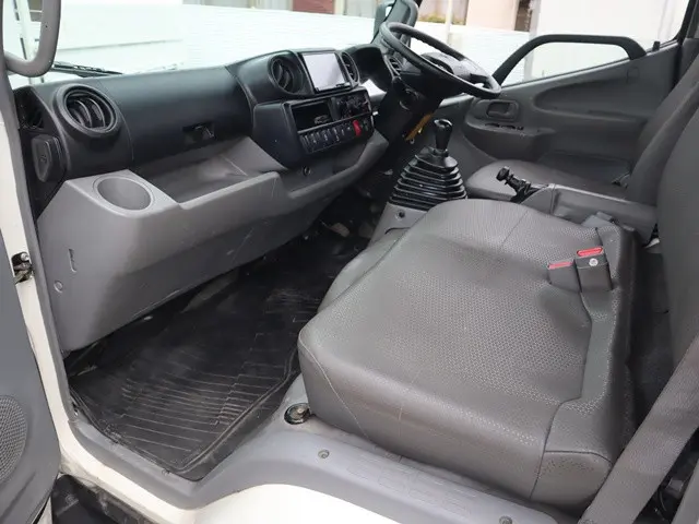 トヨタ ダイナ 2RG-XZU655(2WD)の写真31