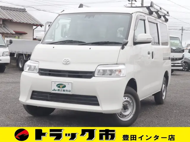 トヨタ タウンエースバン 5BF-S403M(2WD)の写真1