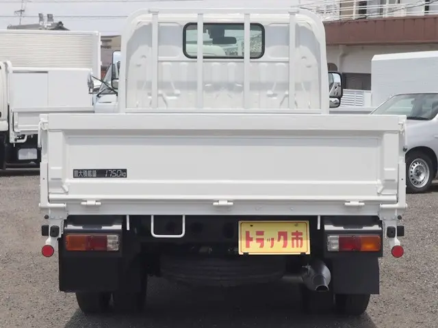 トヨタ ダイナ 2DG-GDY231(2WD)の写真6