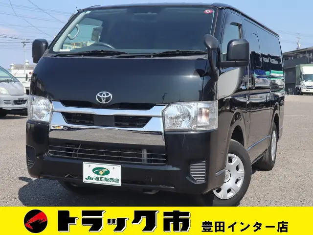 トヨタ ハイエースバン 3BF-TRH200V(2WD)の写真1
