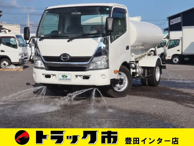 日野 デュトロ TKG-XZU700X(2WD)の写真1