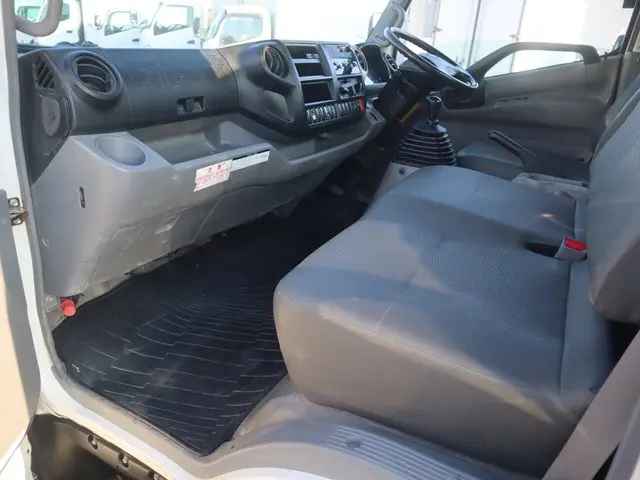 日野 デュトロ TKG-XZU700X(2WD)の写真34