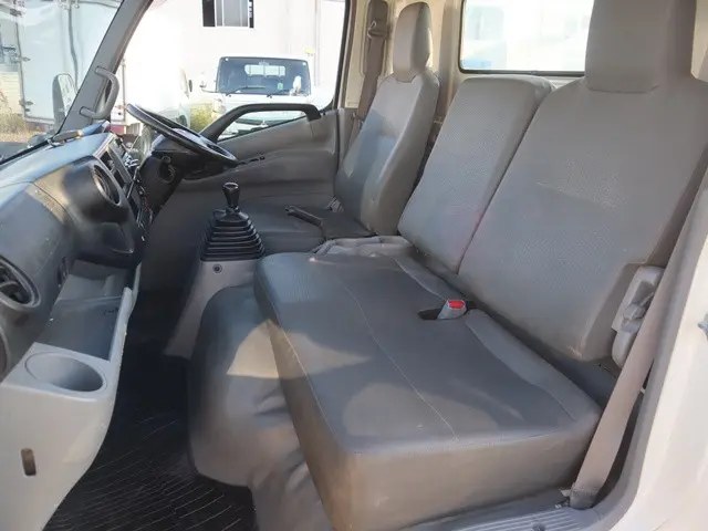 日野 デュトロ TKG-XZU700X(2WD)の写真35