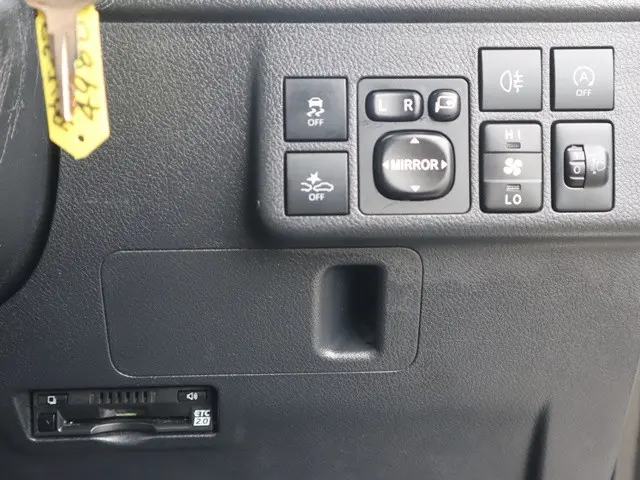 トヨタ タウンエースバン 5BF-S413M(4WD)の写真44