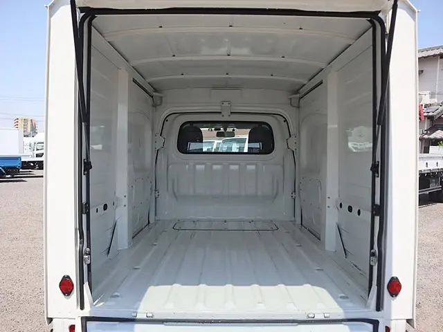 ダイハツ ハイゼットトラック EBD-S500P(2WD)の写真13