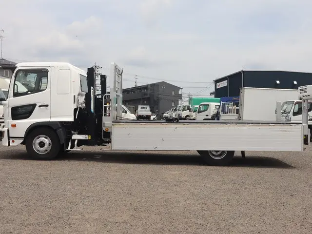 日野 レンジャー 2KG-FD2ABA(2WD)の写真11