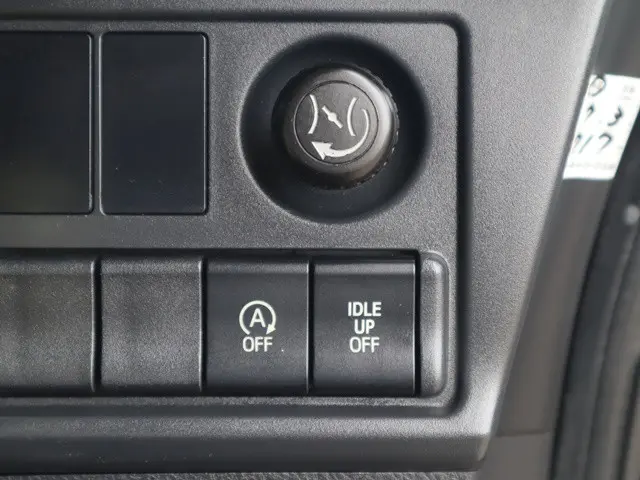 日野 レンジャー 2KG-FD2ABA(2WD)の写真39