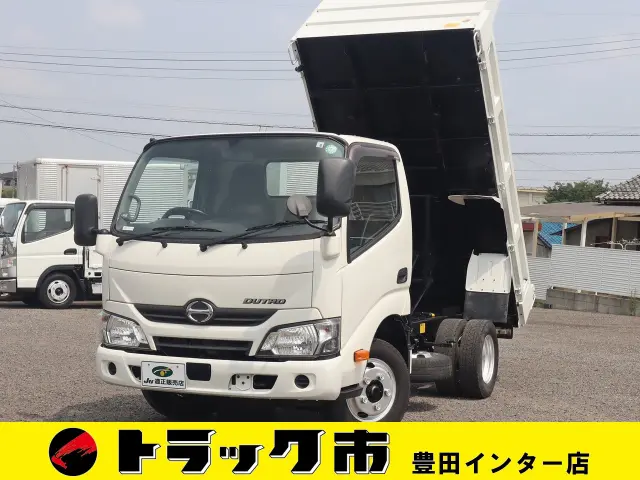 日野 デュトロ TKG-XZU610T(2WD)の写真1