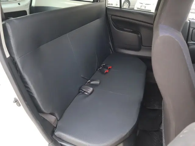 トヨタ サクシードバン 6AE-NHP160V(2WD)の写真33