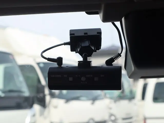 トヨタ サクシードバン 6AE-NHP160V(2WD)の写真40