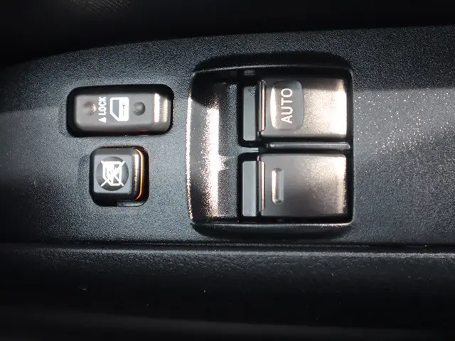 トヨタ サクシードバン 6AE-NHP160V(2WD)の写真42