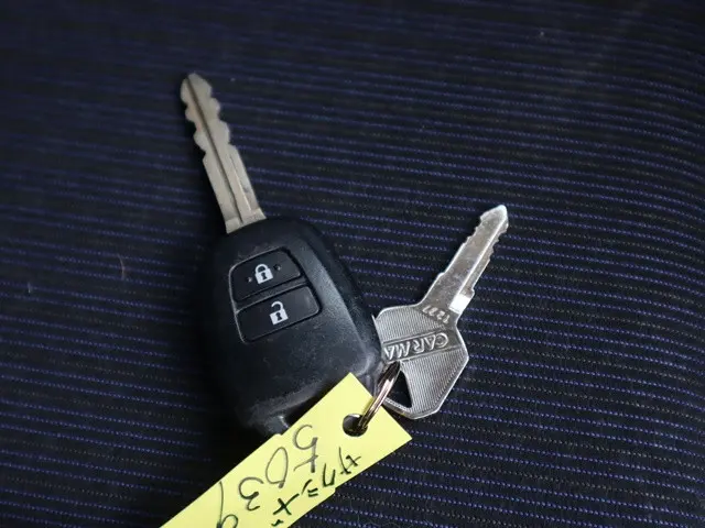 トヨタ サクシードバン 6AE-NHP160V(2WD)の写真43