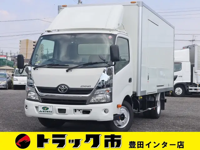 トヨタ ダイナ TPG-XZU710(2WD)の写真1