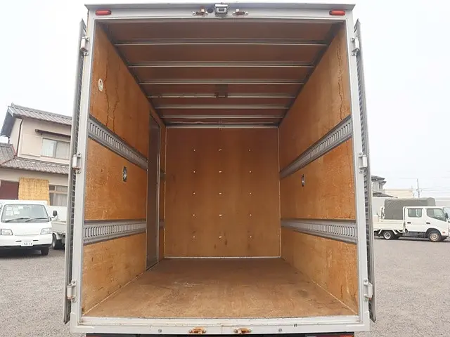 日産 アトラス TRG-FEA5W(2WD)の写真12