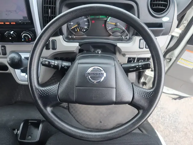 日産 アトラス TRG-FEA5W(2WD)の写真37