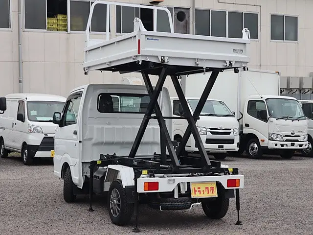 スズキ キャリイ EBD-DA16T(4WD)の写真16