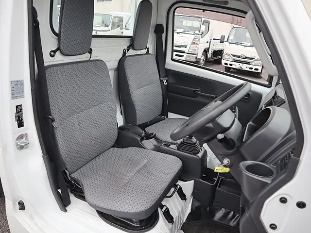 スズキ キャリイ EBD-DA16T(4WD)の写真37