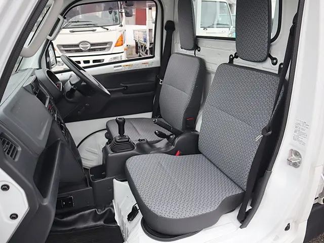 スズキ キャリイ EBD-DA16T(4WD)の写真39