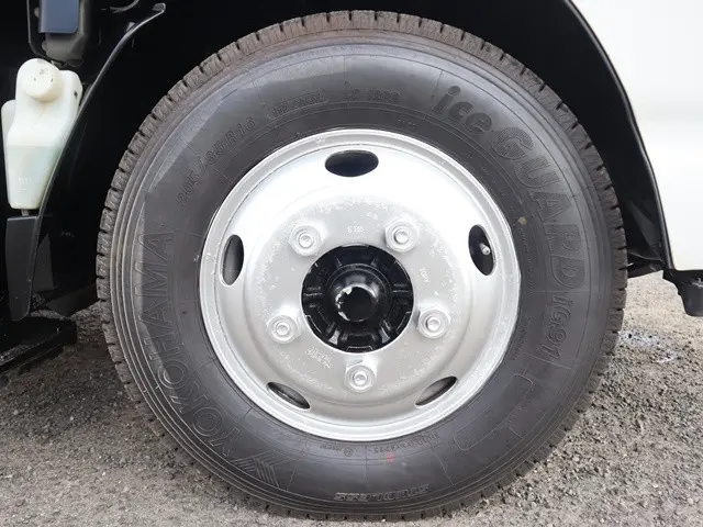 いすゞ エルフ TPG-NKR85AN(2WD)の写真30