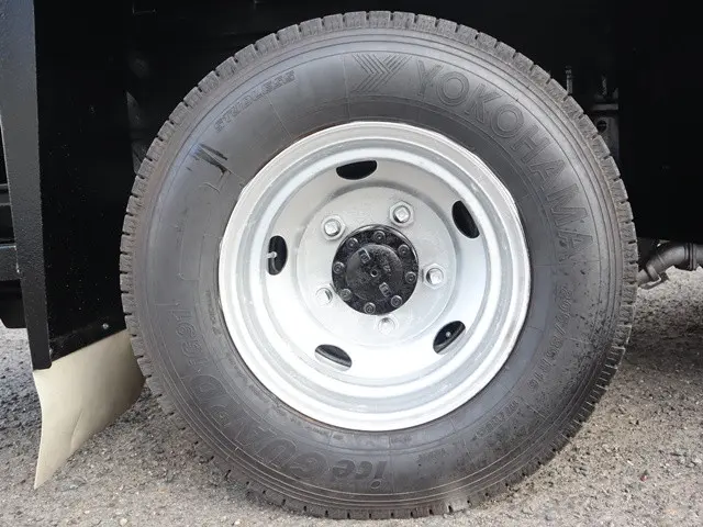 いすゞ エルフ TPG-NKR85AN(2WD)の写真37