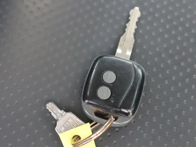 いすゞ エルフ TPG-NKR85AN(2WD)の写真49