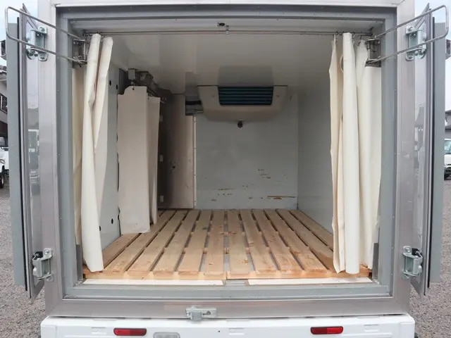スズキ キャリイ 3BD-DA16T(2WD)の写真12