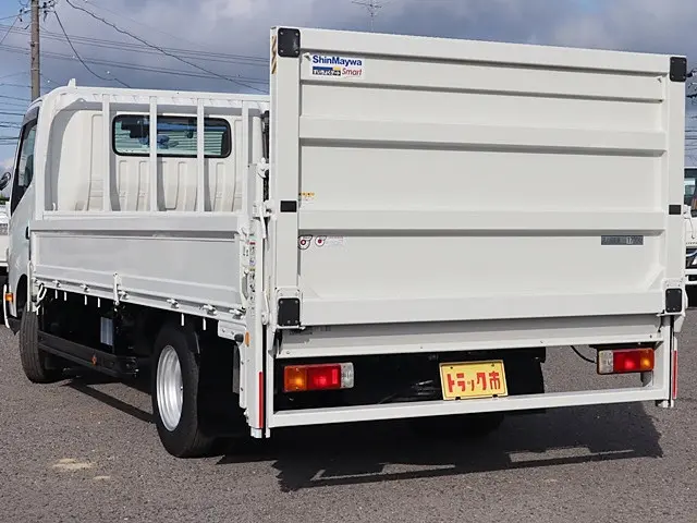 日野 デュトロ 2RG-XZC710M(2WD)の写真7