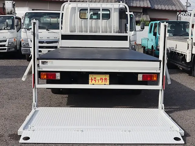 日野 デュトロ 2RG-XZC710M(2WD)の写真11