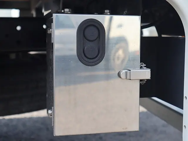 日野 デュトロ 2RG-XZC710M(2WD)の写真14