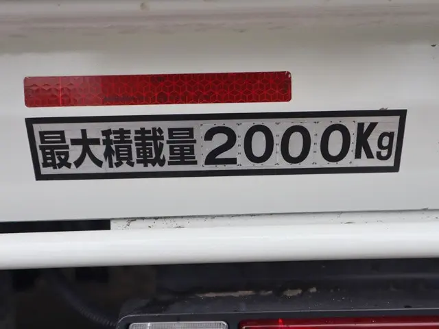 いすゞ エルフ TRG-NPR85AR(2WD)の写真19