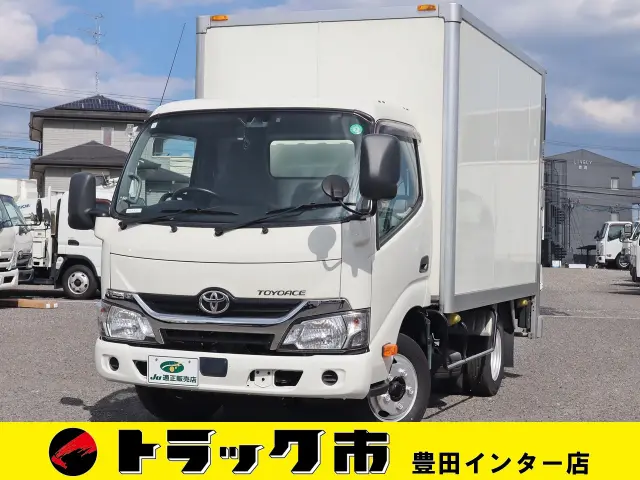 トヨタ トヨエース TPG-XZU605(2WD)の写真1