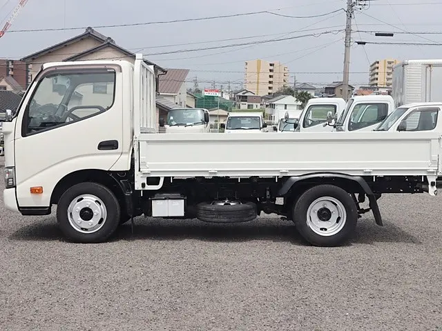 トヨタ ダイナ TPG-XZU605(2WD)の写真9