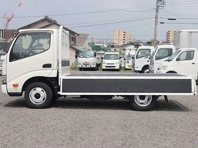 トヨタ ダイナ TPG-XZU605(2WD)の写真13
