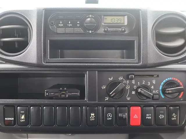 トヨタ ダイナ TPG-XZU605(2WD)の写真36