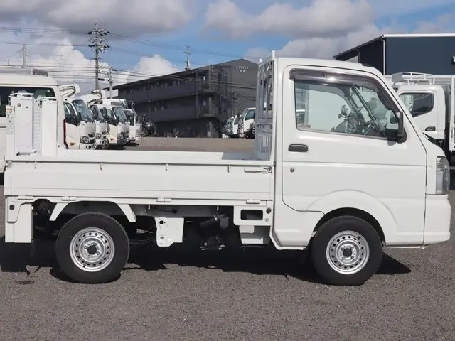 スズキ キャリイ EBD-DA16T(2WD)の写真8