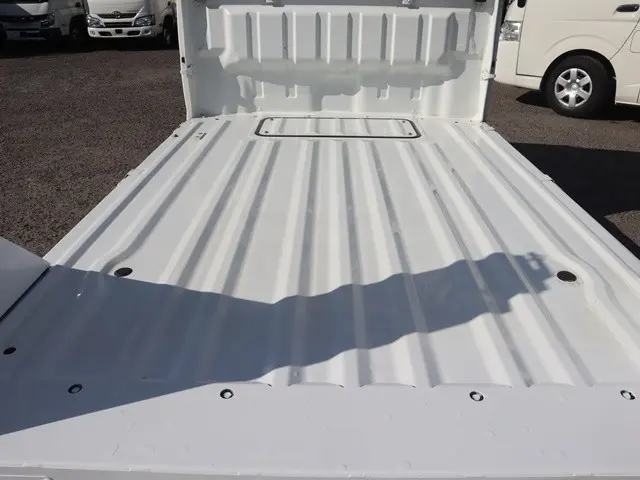 スズキ キャリイ EBD-DA16T(2WD)の写真12