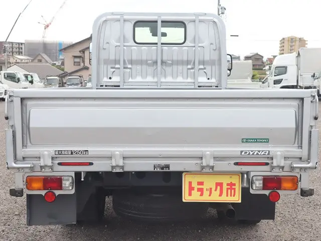 トヨタ ダイナ 3BF-TRY230(2WD)の写真6