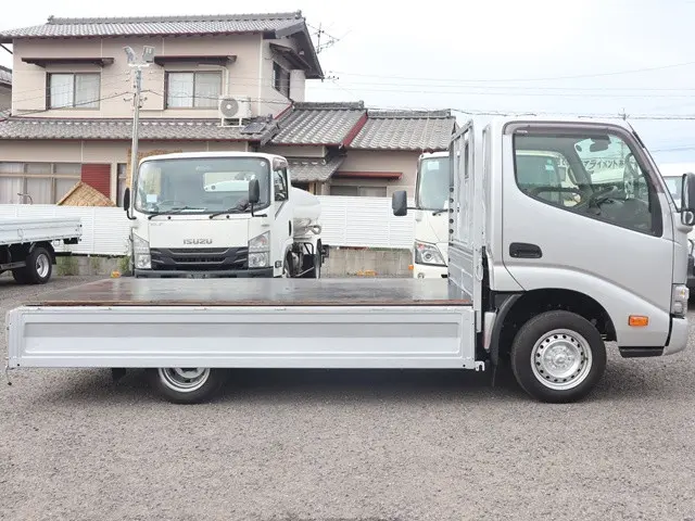 トヨタ ダイナ 3BF-TRY230(2WD)の写真10